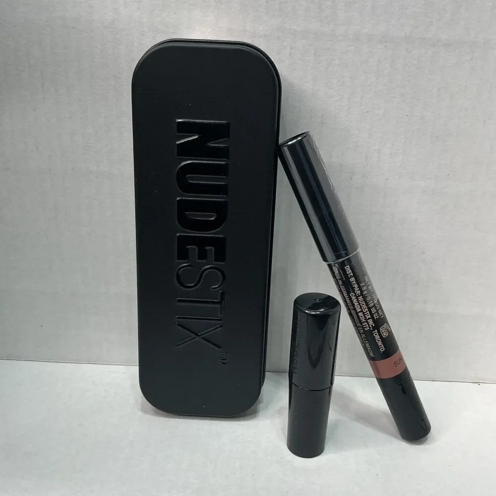 Nudestix Intense Matte Lip + Cheek Pencil Sunkissed Nude 2.8g New Without Box